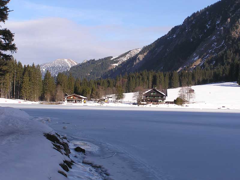 Blick über den Vilsalpsee