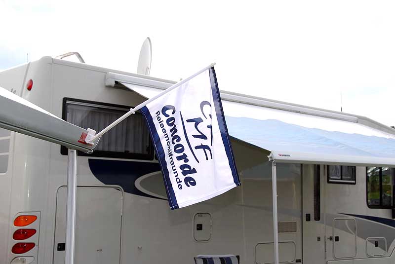 Die CRMF-Flagge in Naumburg